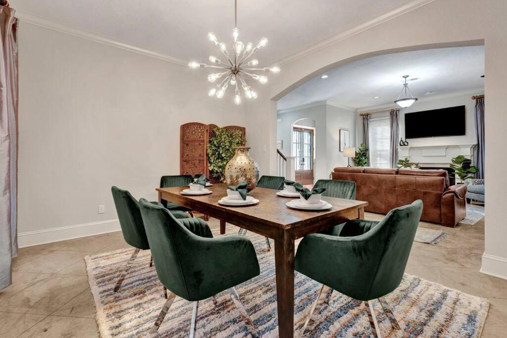 Luxury Home With Outdoor Patio And Game Room Мемфіс Екстер'єр фото